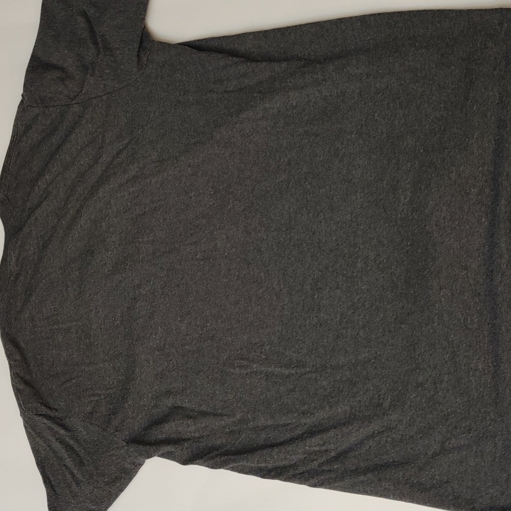 Marvel Punisher shirt - Picture 4 of 5